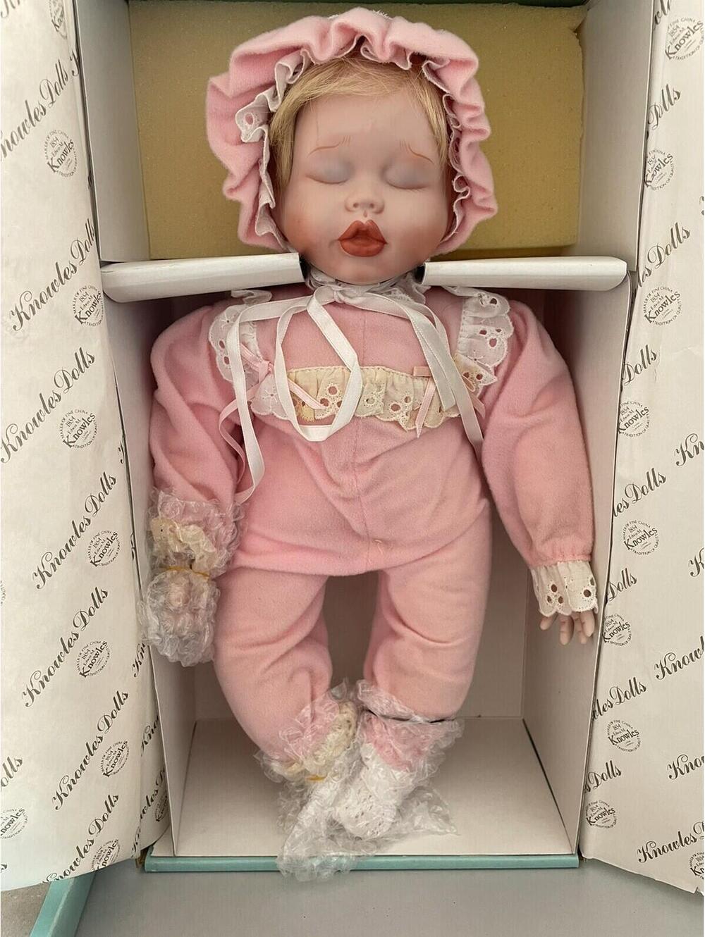 Elizabeth's Homecoming Vintage Knowles Doll 1989 Baby Book Treasures  w/Box